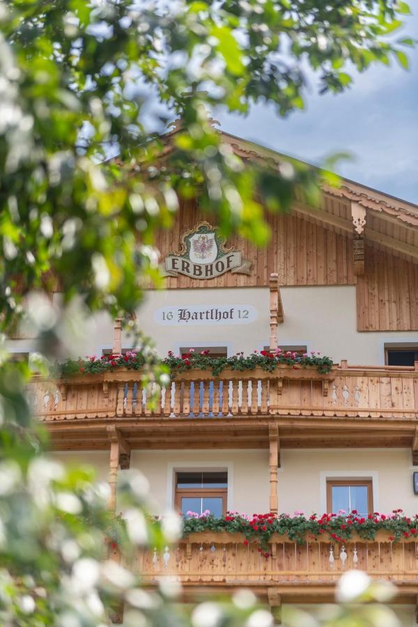 Hartlhof Urlaub Am Baby- Und Kinderbauernhof Niederau Eksteriør bilde